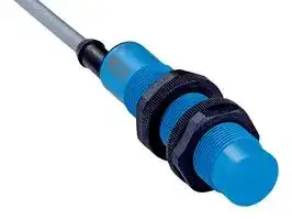 CM18-12NPP-EW1: Capacitive Proximity Sensor, CM Series, M18, 12 mm, PNP, 10 to 36 Vdc, Pre-Wired