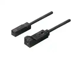 E2S-W23 1M: Proximity Inductive Sensor, 2.5 mm, SPST-NO, 10 VDC to 30 VDC