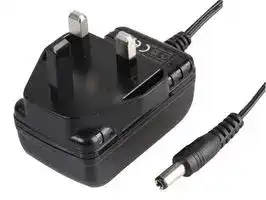 PELL0023: 5V 2A UK PLUG 2.5MM