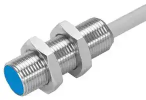 538252: Proximity Sensor, 6 mm, M12, PNP, 10 VDC to 30 VDC, SIEH Series
