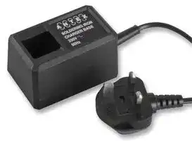 XEEE090: Battery Charger for XEEE010 Soldering Iron, 230V, UK Plug