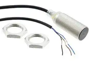 E2B-M18KS08-WP-B1 5M: Inductive Proximity Sensor, Cylindrical, 8 mm, M18, PNP / SPST-NO, PVC Pre-Wired