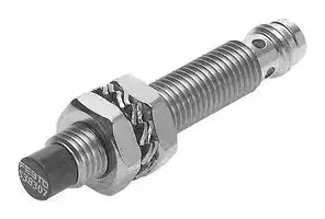 538307: Proximity Sensor, 4 mm, M8, PNP, 10 VDC to 30 VDC, SIEF Series