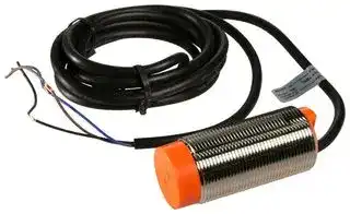 CR30-15DP: CAPACITIVE PROXIMITY SENSOR