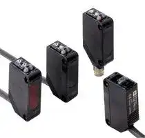 E3ZLS66: OPTICAL SLOT SENSOR, 200MM, NPN, 24VDC