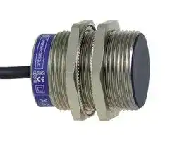 XS1N30PC410: Inductive Proximity Sensor, Cylindrical, OsiSense XS, M30, 10 mm, PNP-NO/NC, 12 to 24 Vdc, Pre-wired
