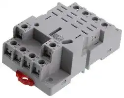 D7PAD: RELAY SOCKET, 15A