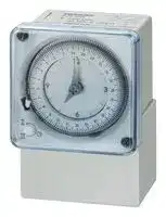 7LF5301-0: Analog Timer, Synchronous, Day, 230 VAC, 16 A, IP20, 1 NO, SENTRON Series