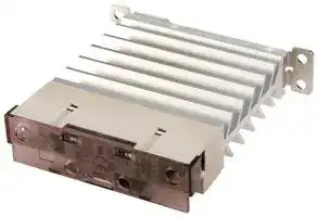 G3PE-215B DC12-24: Solid State Relay, 15 A, 30 VDC, DIN Rail, Screw, Zero Crossing