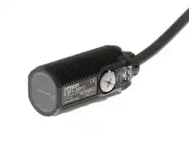 E3F1-DN11 2M: Photoelectric Sensor, 100 mm, NPN Open Collector, 100 mA Output, 10 VDC to 30 VDC