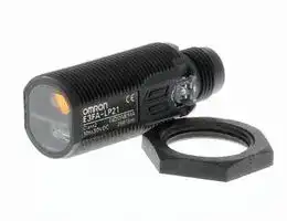 E3FA-LP21-F2: Photoelectric Sensor, 100 mm, PNP Open Collector, 100 mA, 10 VDC to 30 VDC