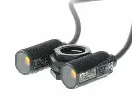 E3FA-TP11 5M: Photoelectric Sensor, 20 m, PNP Open Collector, 100 mA Output, 10 VDC to 30 VDC