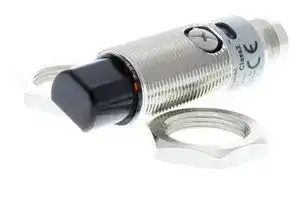 E3RB-DN22: Photoelectric Sensor, 300 mm, NPN Open Collector, 100 mA, 10 VDC to 30 VDC