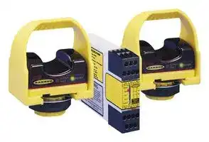 ATK-VP6Q5: Safety Relay, Two-Hand Ctrl Module, 24 VAC/VDC, DPST-NO, AT Series, DIN Rail, 6 A, Screw