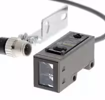 E3S-CD11-M1J 0.3M: Photoelectric Sensor, 700 mm, NPN / PNP, 100 mA Output, 10 VDC to 30 VDC
