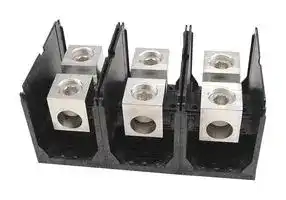 1353701: TB, POWER DISTRIBUTION, 3P, 0AWG