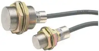 E2E-X3D1-M1G: INDUCTIVE PROXIMITY SENSOR