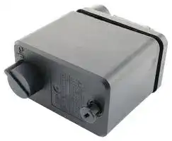XMPE12C2131: Pressure Switch, Differential, G 1/4" BSP, 1.3 bar, 12 bar, 3PST-NC