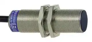 XS1M18KP340: Inductive Proximity Sensor, Cylindrical, OsiSense XS, M18, 5 mm, NPN / PNP, 12 to 24V, Pre-wired