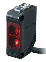 E3Z-R61 2M: Photoelectric Sensor, NPN Open Collector, 4 m, 100 mA, 12 V to 24 V, 2m Cable