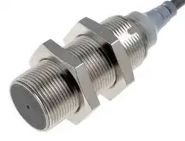E2A-M18KS05-WP-B1 2M: Inductive Proximity Sensor, Cylindrical, 5 mm, M18, PNP / SPST-NO, PVC Pre-Wired