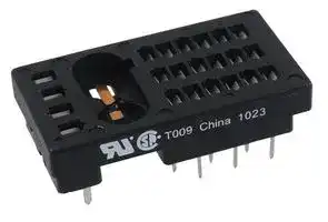 27E130: RELAY SOCKET